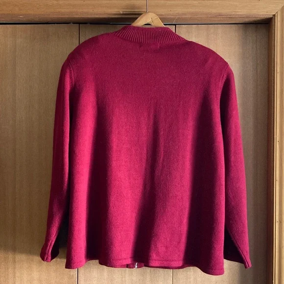 Deep Red Zip-Up Cardigan with Black Embroidered Panels - Picture 4 of 7